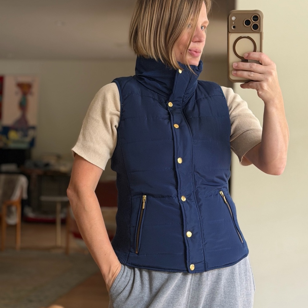 Tyler Boe Dark Royal Blue Navy Puffer Vest w Gold Size XS Athletic Gear Women